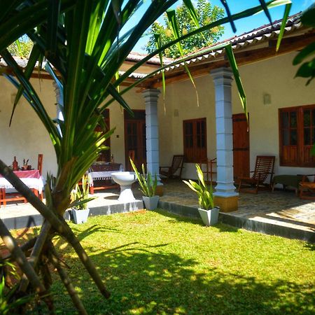 Tropical Garden Homestay Pidurangala シギリヤ エクステリア 写真