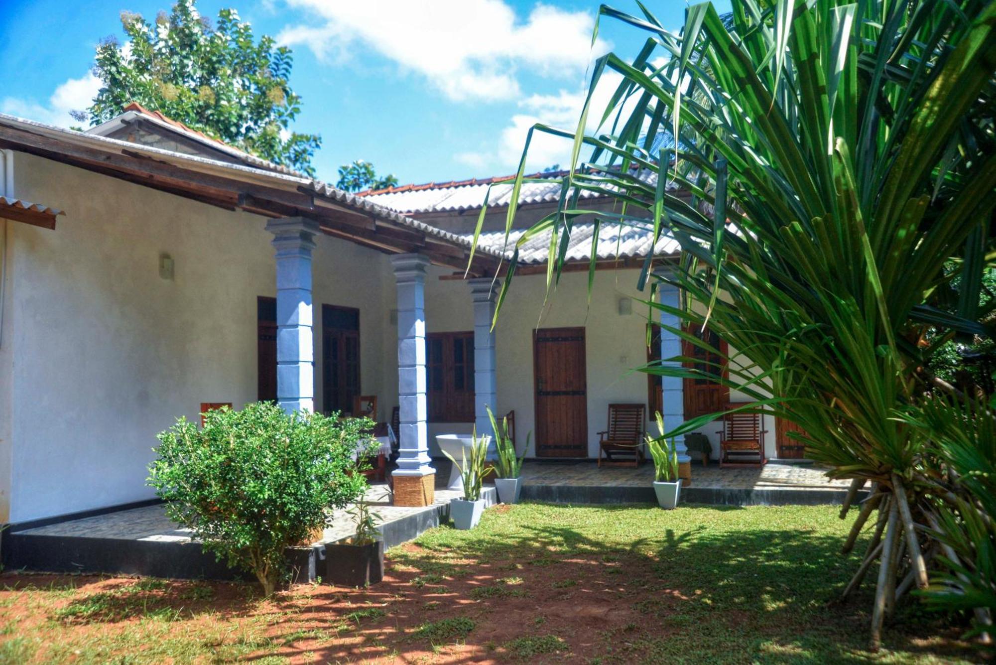 Tropical Garden Homestay Pidurangala シギリヤ エクステリア 写真